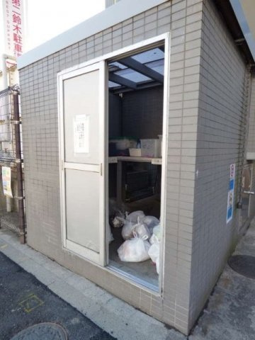 クレッセント下丸子のその他共用部分|敷地内ゴミ捨て場