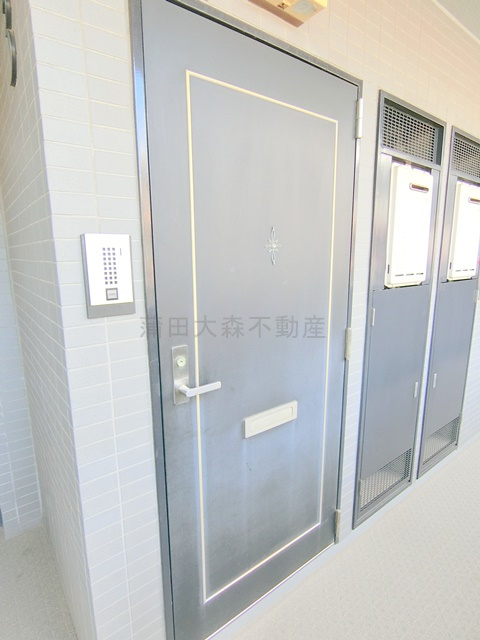 クレッセント下丸子の玄関|玄関　