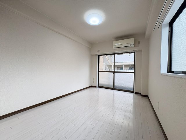 アンプルール新屋敷のその他