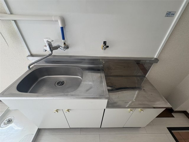 アンプルール新屋敷の設備