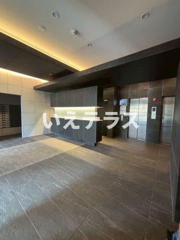 エスリード神戸大倉山ヒルズのエントランス