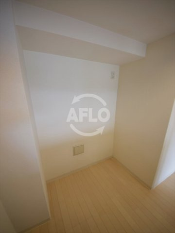 サムティ難波グレイス　難波元町小学校区のその他|サムティ難波グレイス　冷蔵庫置き場