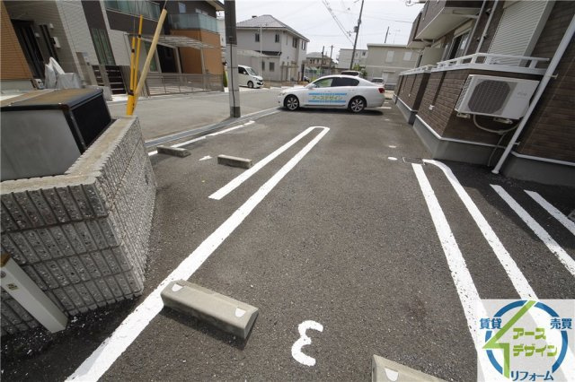 ヴィーヴル　スミヨシの駐車場|※パース写真