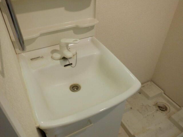 ブライズ三軒茶屋の洗面所