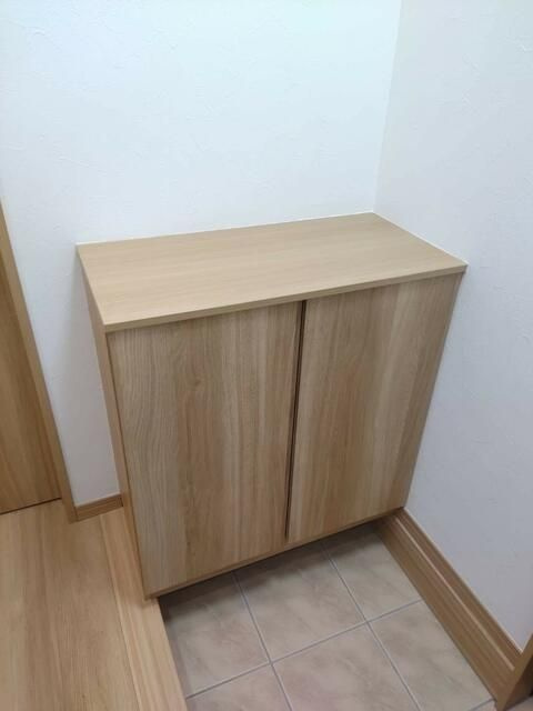柏市増尾住宅の玄関|毎日通る玄関はこちらです