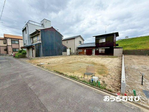守山区瀬古3期(全1区画)の前面道路含む現地写真