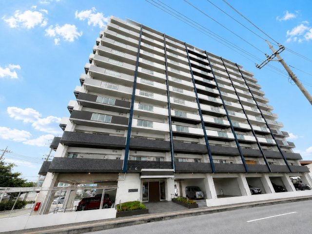 プレサンスロジェ宜野湾大山ヴォール