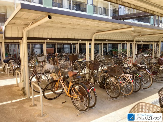 サンクレイドルみずほ台の駐輪場|屋根付き駐輪場