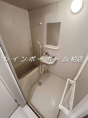 仲介手数料（賃料の1.10ヵ月）の50％OFF対象物件！の浴室|日々の暮らしに欠かせないお風呂です