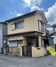 敷地面積21.47坪　売地　川越市砂新田の外観|現況：古家あり(空家）昭和44年築、木造2階建(1F37.83㎡、2F33.52㎡、合計71.35㎡）