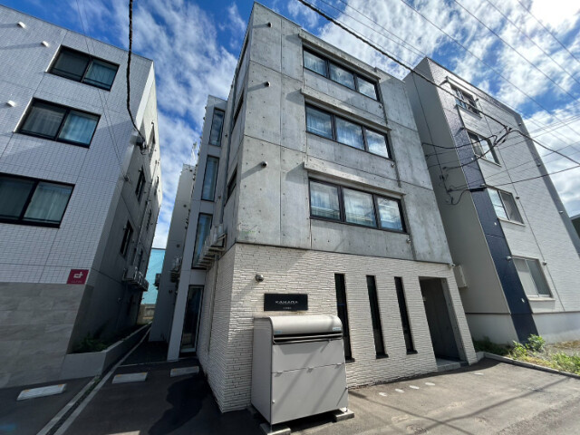 カハラ月寒中央