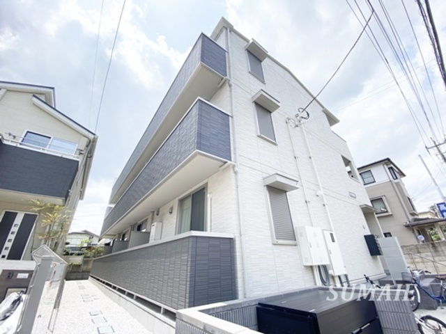 バレンティアの外観|2階建てアパート！