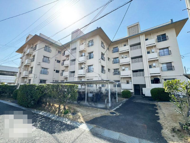 淀団地第１住宅２号棟の外観