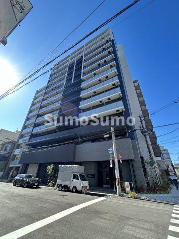 プレサンス難波デヴァンテの外観
