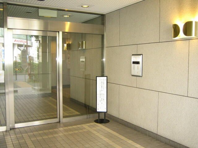 サンクレスト石神井公園のエントランス