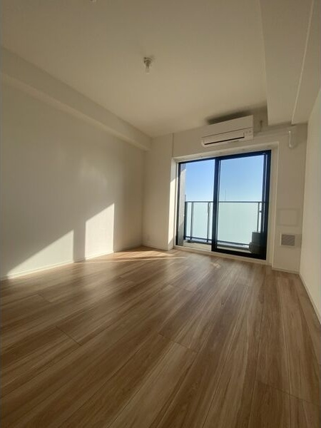 S-RESIDENCE堀田駅前の居間・リビング