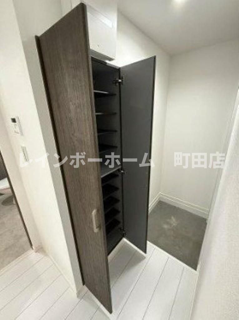 ベイルームグラシア海老名※初期費用分割後払いサービス利用可能物件の玄関