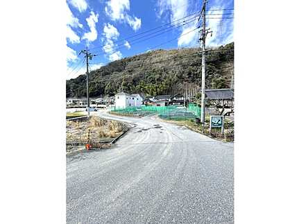 安佐南区八木８丁目の周辺