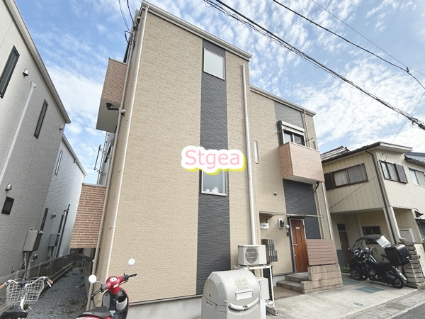 クレア堀崎町の外観