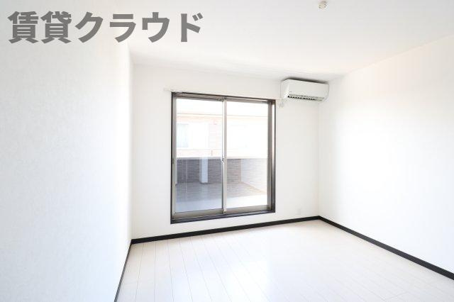 シャインフロント五井駅前の洋室|使い勝手のいい洋室です