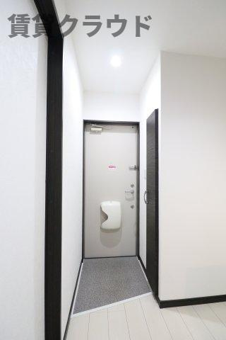 シャインフロント五井駅前の玄関|シンプルで使いやすい玄関です