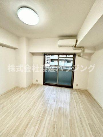 アルデール江坂の寝室