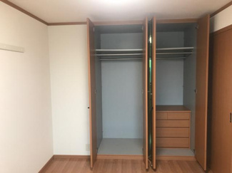 【収納】 | セピアローズ | 洋室クローゼット