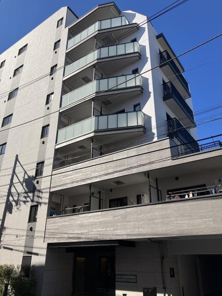 パレステージ新高島平の外観