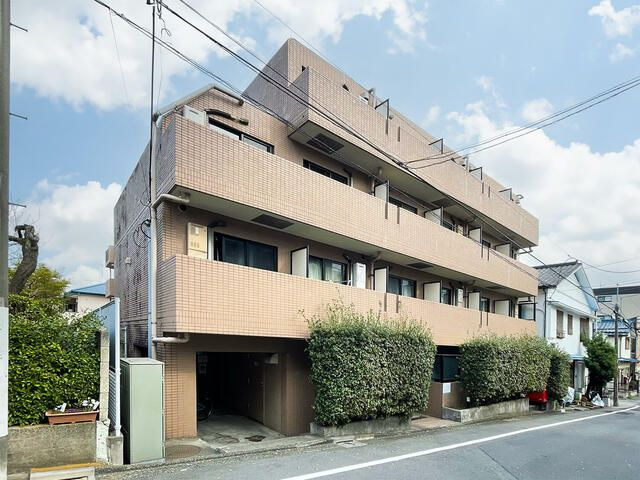 ルーブル新宿西落合Ⅱの外観