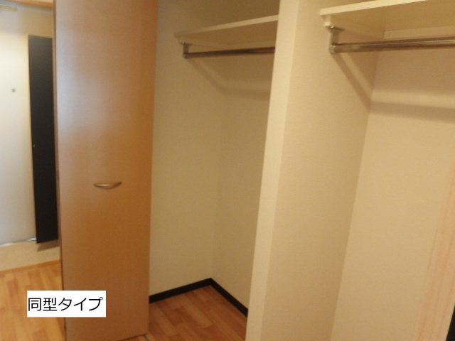 ＰＯＧＧＩＯ　ＡＬ　ＳＯＬＥ　ＴＲＥの収納