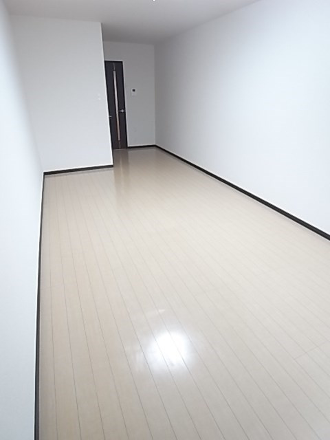 尼崎市東七松町１丁目のアパートの寝室