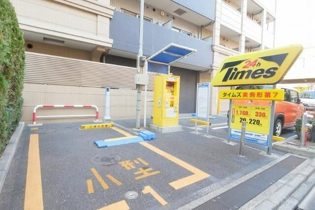 セジョリ浅草ベルグレードの駐車場