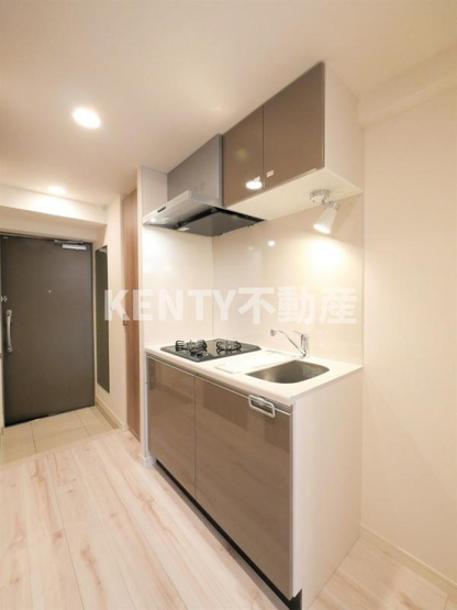 【キッチン】 | ラフィスタ羽田 | コンパクトなキッチンで掃除もラクラク