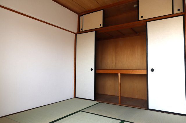 メゾン惟信の収納