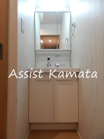 パストラーレ嶺町の独立洗面台|写真は同タイプの別号室です