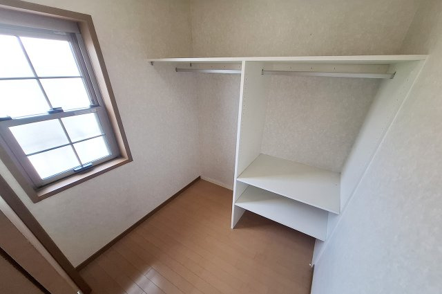 岸和田市西大路町の収納|納戸