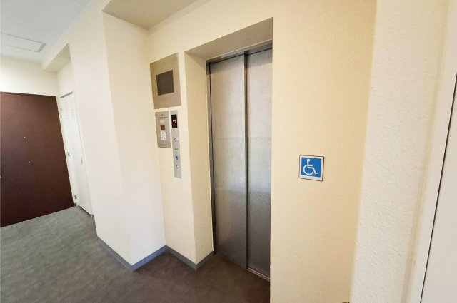 プレミスト津久野駅前プリマガーデンのその他共用部分|エレベーター