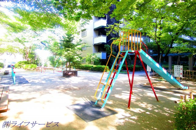 【その他共用部分】 | ファミールハイツ北大阪１号棟 | 敷地内公園