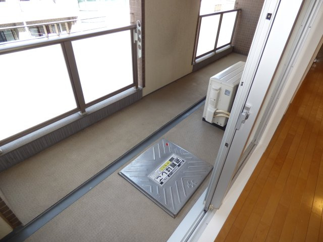 カイセイ江戸堀のバルコニー
