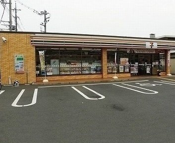 サン　ルミエールＤの周辺|セブンイレブン 所沢上安松店まで650m