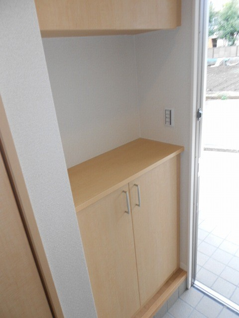 ボヌールメゾンIIの玄関