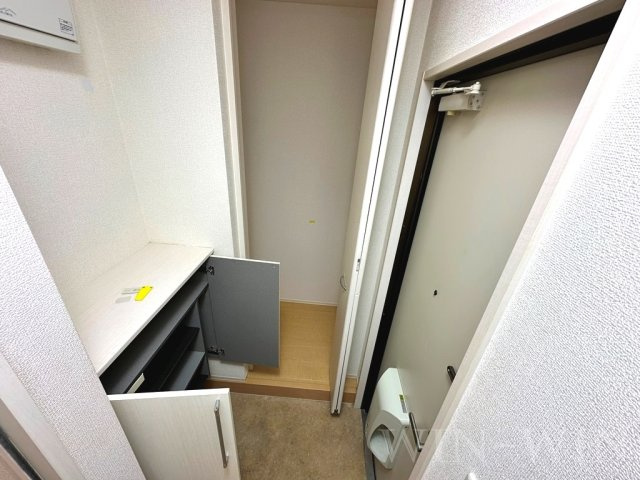 宝珠 Aの玄関