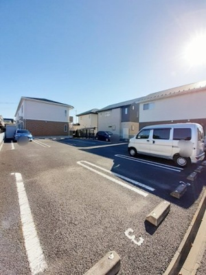 【駐車場】 | グレィス | カースペースがあります