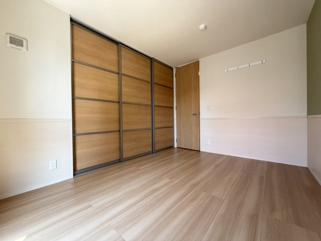 プルミエジュール帝塚山の洋室