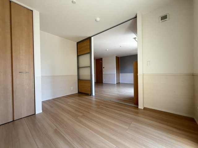 プルミエジュール帝塚山の寝室