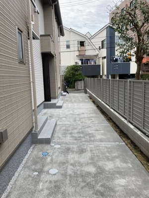 【エントランス】 | ｄｗｅｌｌ上北沢　A棟