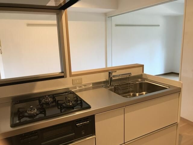 オクラファーム府中のキッチン