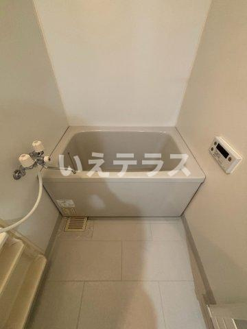 ウォームスヴィル神戸元町JPの浴室