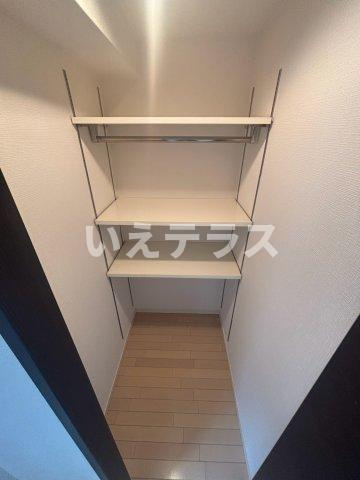 ウォームスヴィル神戸元町JPの収納