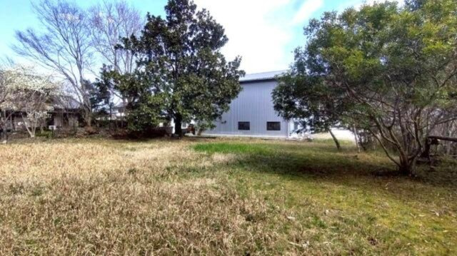 「広大な敷地+8DK」土佐市高岡町甲　中古一戸建ての庭|室内の様子は確認中です♪